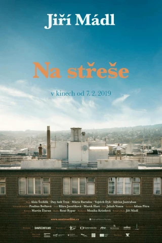 Trên mái nhà (On the Roof) [2019]