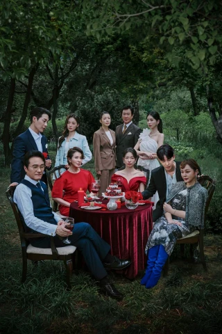 Vòng Xoáy Giả Tạo (A Graceful Liar) [2025]